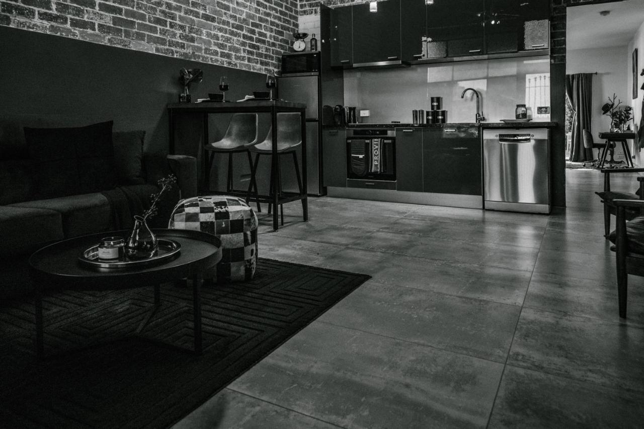 The Cash Butcher - Classy & Centrally Located Ballarat Buitenkant foto